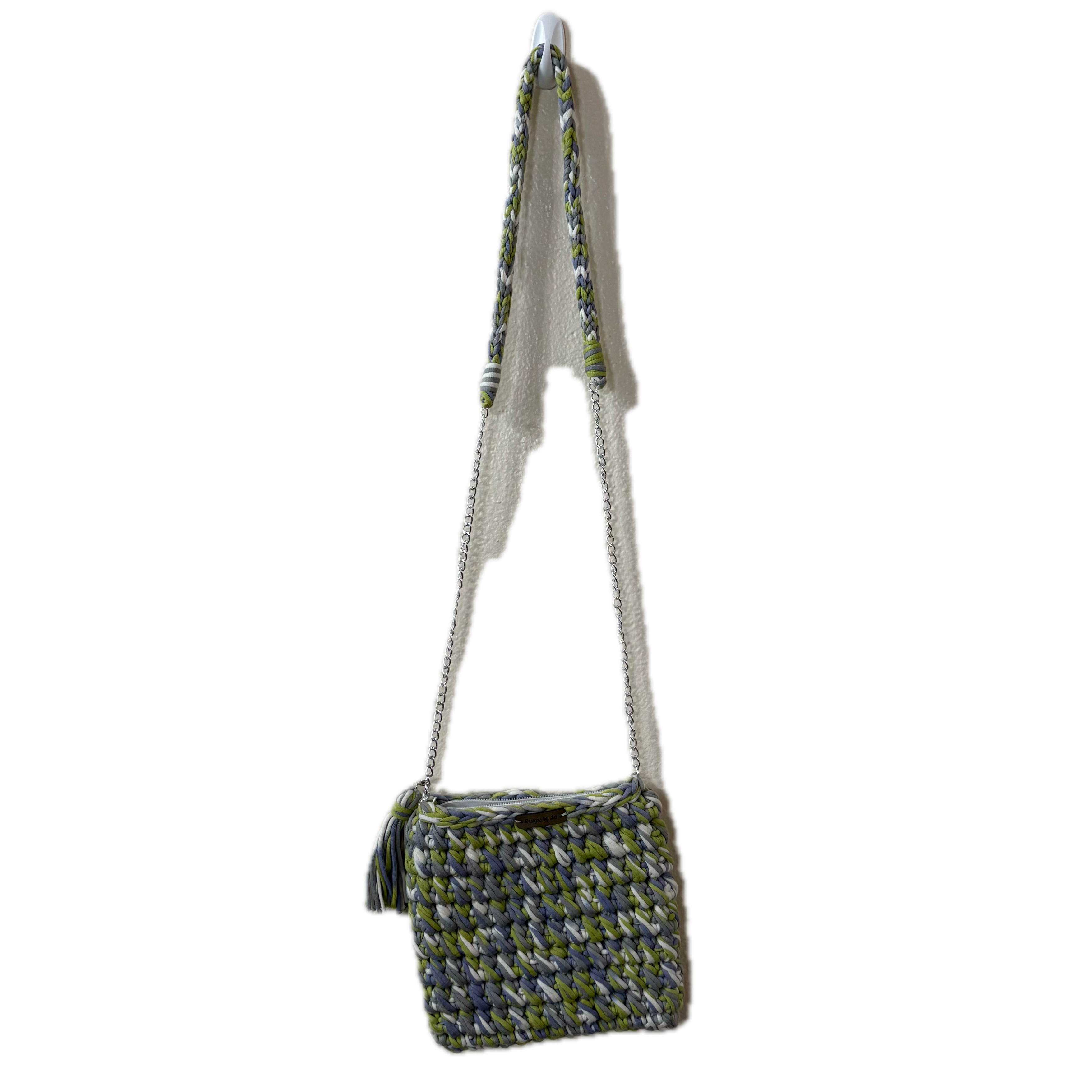Designs by Lo Purse